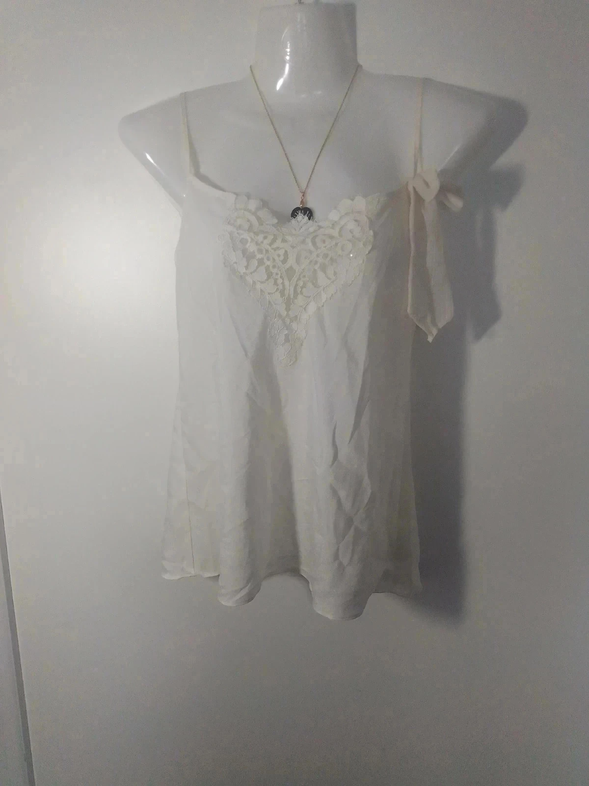 Top crème 36